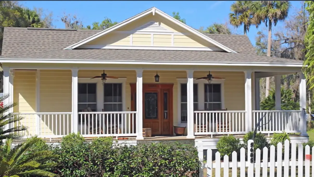 Expert residential roof repair for a traditional home in Gainesville Florida